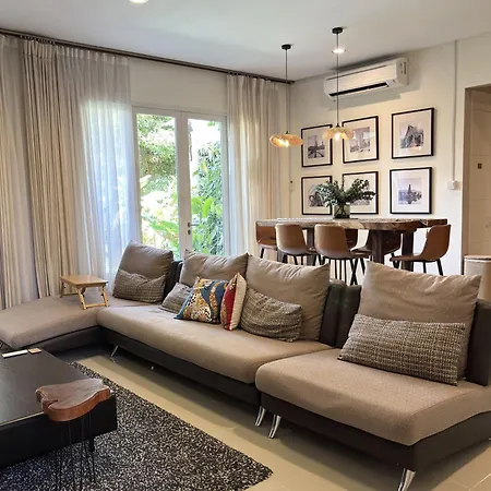 Cozy Botanical Garden House Villa Batam Exterior photo