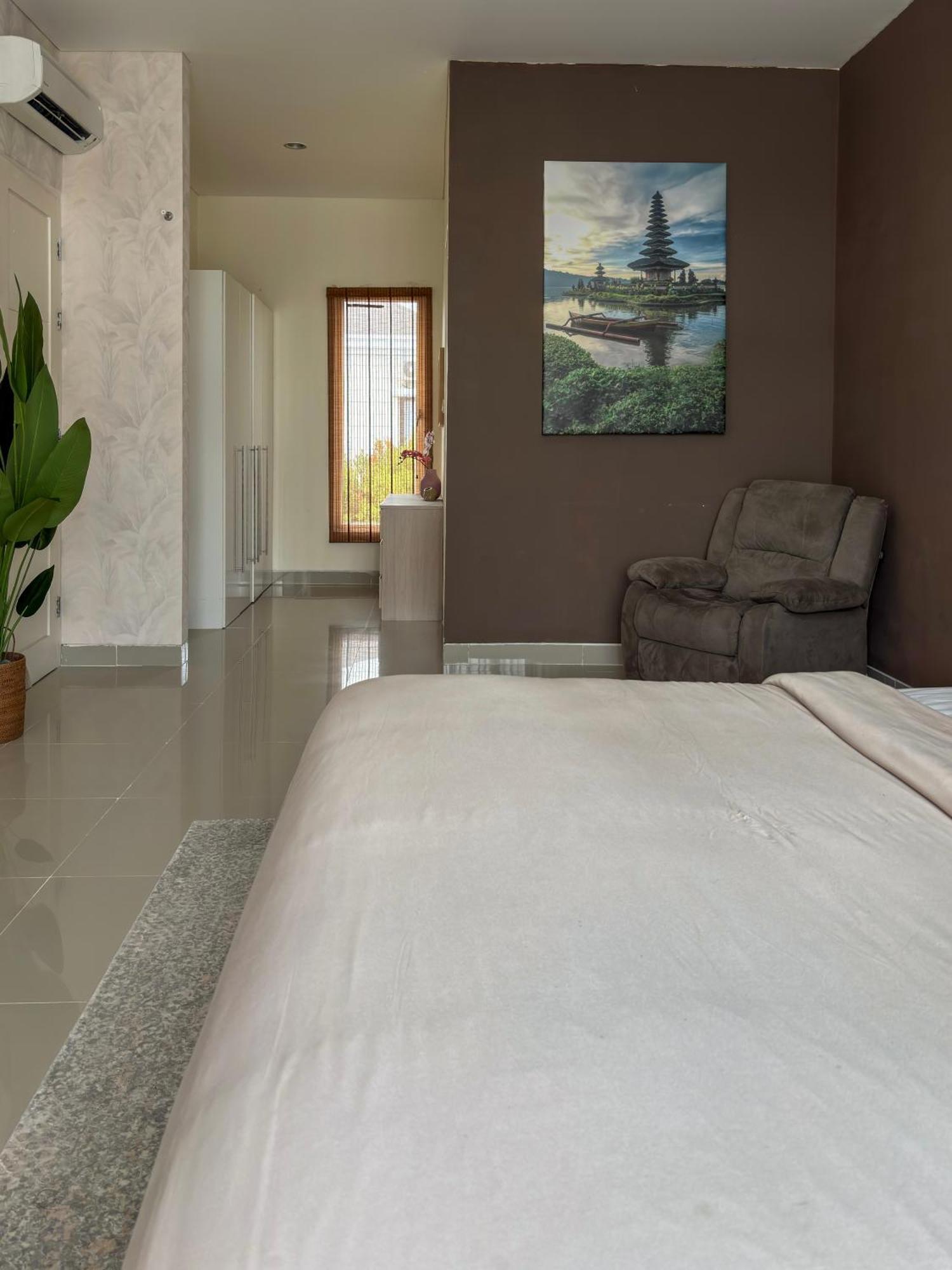 Cozy Botanical Garden House Villa *