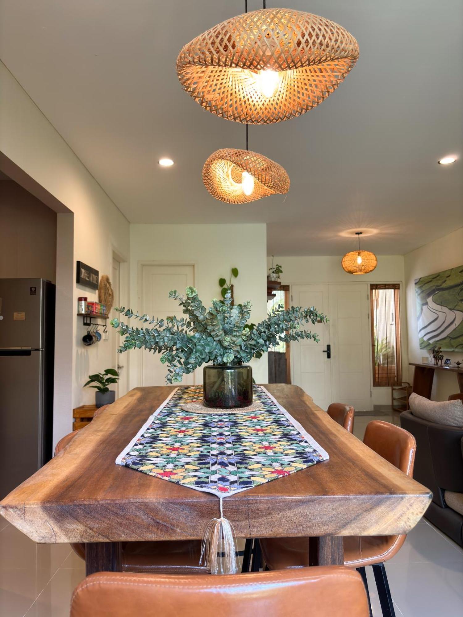Cozy Botanical Garden House